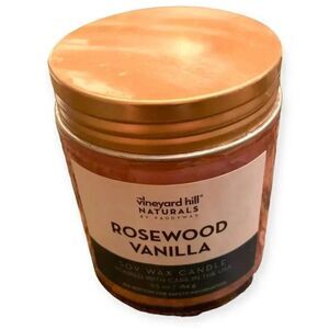 Vineyard hills rosewood vanilla candle